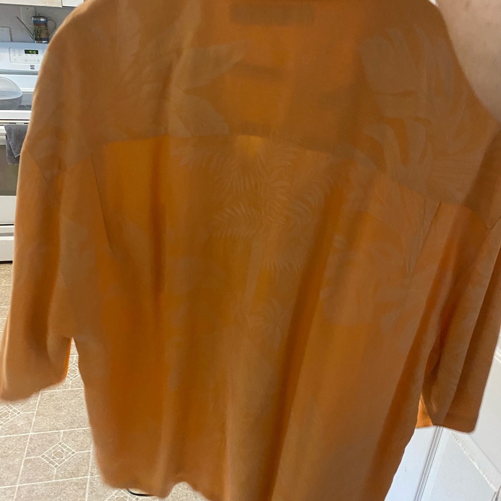 Never Worn - image 3